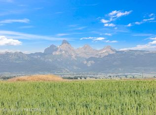 8520 Fawn Ridge Ln, Tetonia, ID 83452