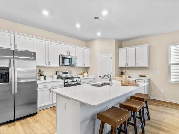 2111 Gooseberry Way, Longs, SC 29568