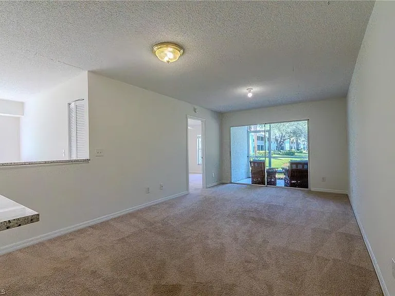 117 Wading Bird Cir #101 — Photo 3