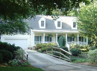 618 Van Thomas Dr, Raleigh, NC 27615