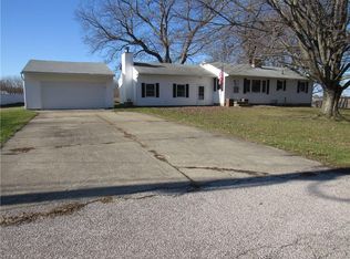 3341 Ridgewood Ave, Ashtabula, OH 44004