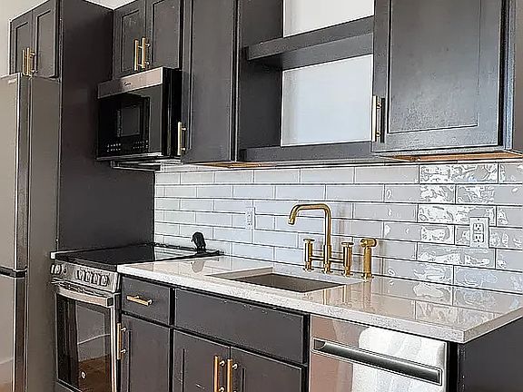 3rd image of 349 Broadway #9