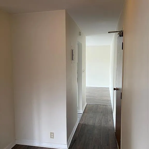 6490 Wyandotte St E #201 — Photo 8