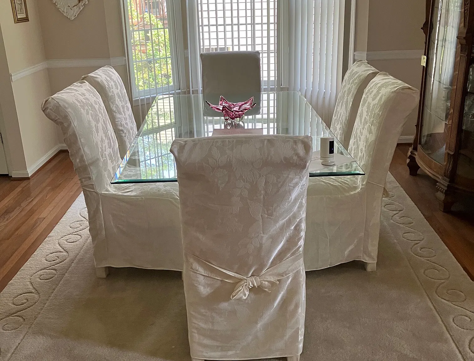 4 bed, 3.5 bath, 3500 sqft, $5,800 — Photo 3