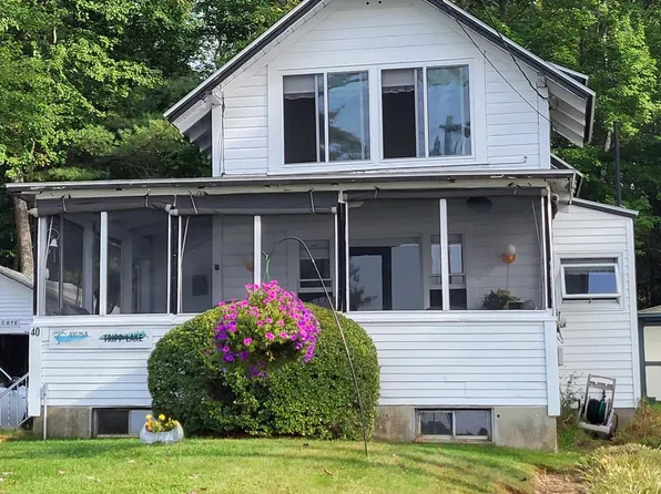 40 Jordan Shore Drive, Poland, ME 04274