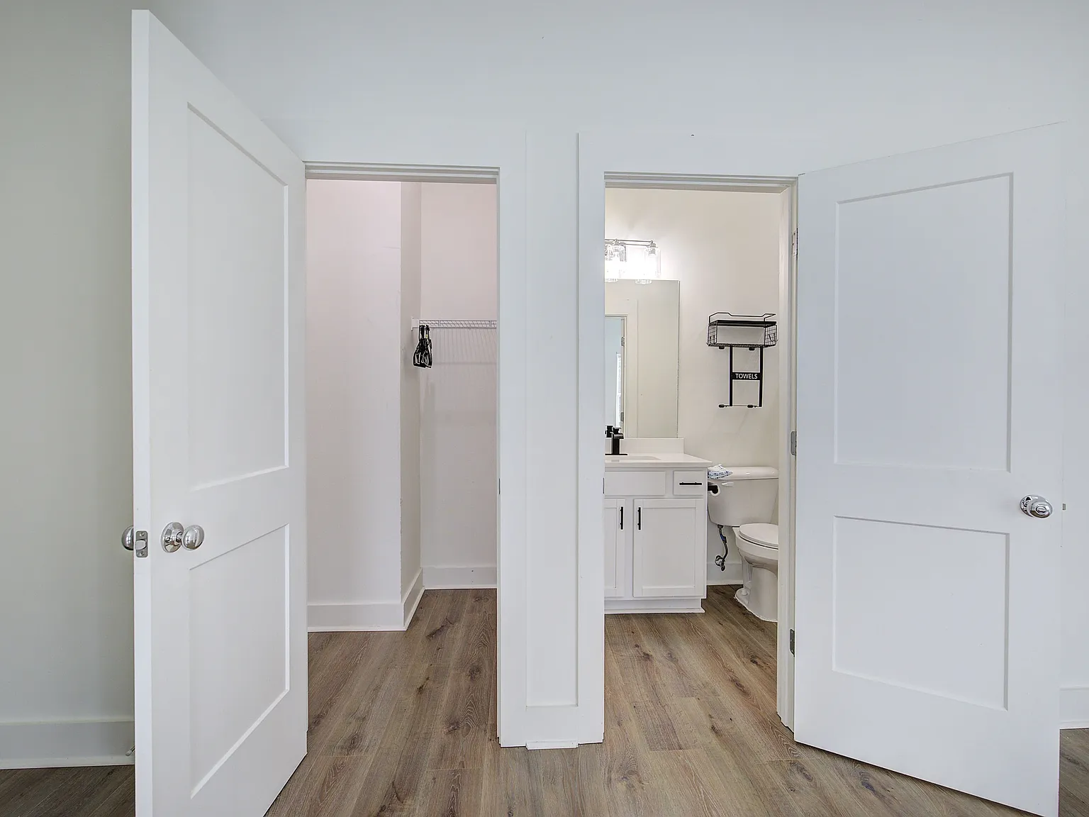 9 Arbor Court - 1 — Photo 2