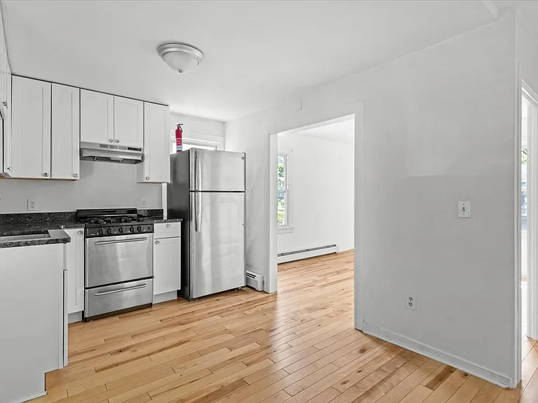272 S Winooski Ave #2 — Photo 7