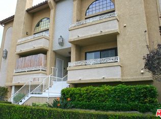3910 Moore St APT 101, Los Angeles, CA 90066