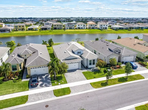 15479 Goldfinch Circle, Westlake, FL 33470