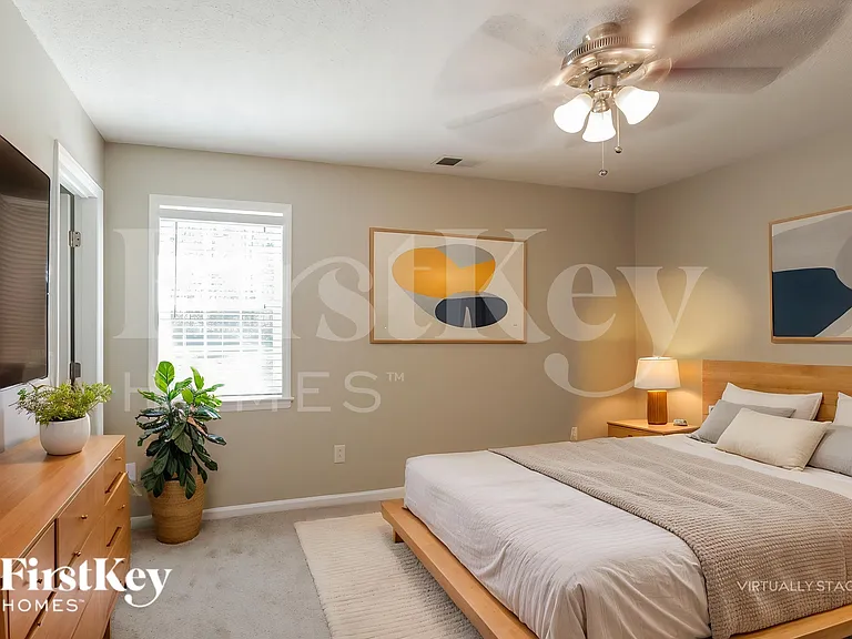 3204 Faircroft Way — Photo 13