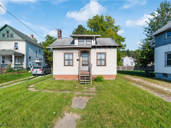 1146 Wooster Rd N, Barberton, OH 44203