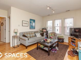 1156 W Cornelia Ave #1, Chicago, IL 60657