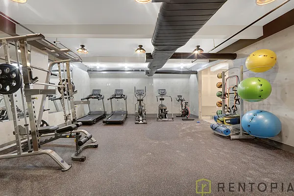 Rented by Rentopia | media 9