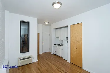 Rented by LC Lemle Real Estate Group