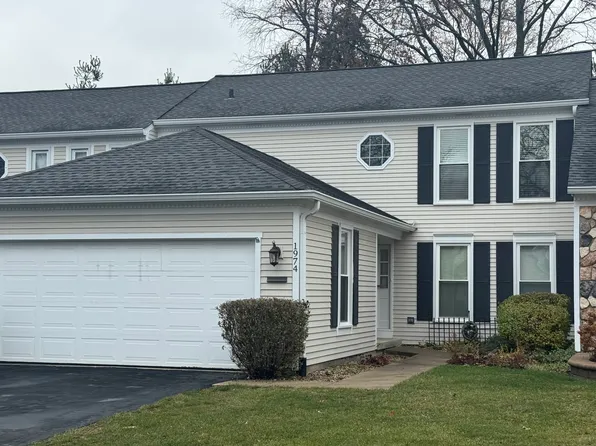 1974 Wexford Cir #123, Wheaton, IL 60189