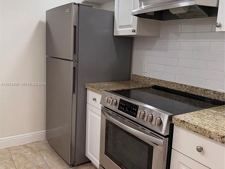 1551 SW 135th Ter #311G — Photo 1