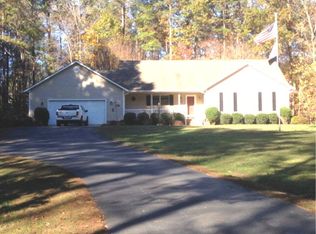 238 Old Blacksmith Rd, Bracey, VA 23919