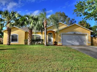 437 Melrose Ln, Sebastian, FL 32958