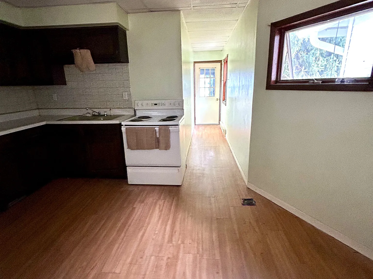 1 bed, $1,300 — Photo 4
