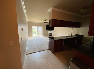 2124 Suncrest Vlg, Morgantown, WV 26505