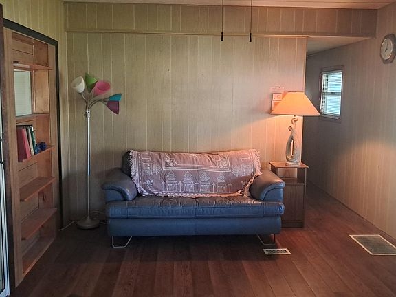5th image of 52 Paradise Lake Dr