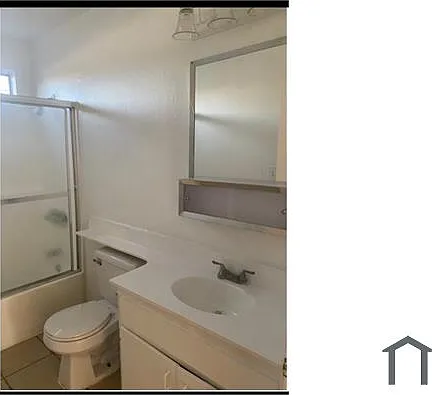 558 N Alexandria Ave #8 — Photo 9