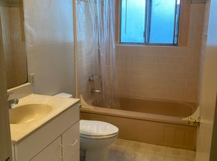 1043 3rd St APT 10, Monterey, CA 93940