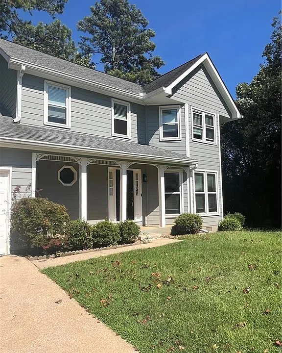 382 Charleston Ln