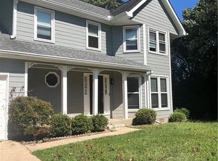 382 Charleston Ln, Lawrenceville, GA 30046