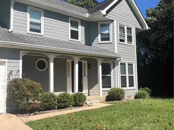 382 Charleston Ln, Lawrenceville, GA 30046