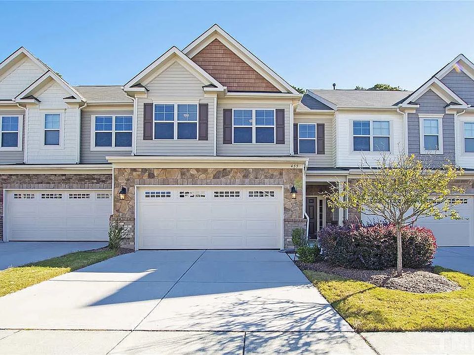 1st image of 455 Manchester Park Ln