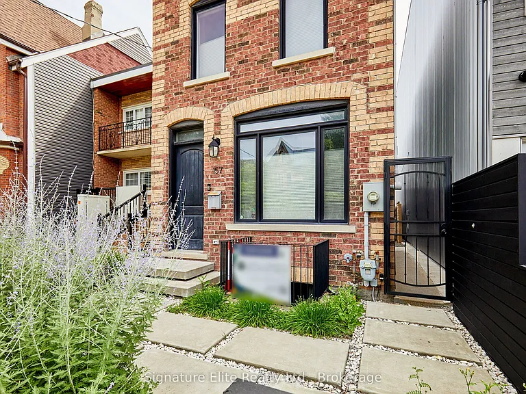157 Dovercourt Rd #BASEMENT — Photo 16