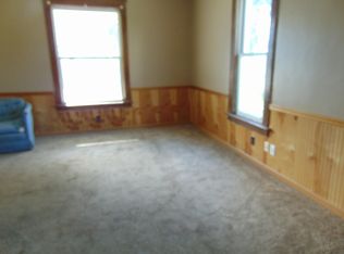 1331 E 2nd St, Muscatine, IA 52761