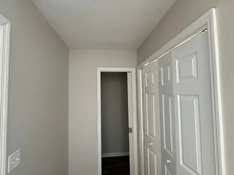 408 Sandy Oak Dr — Photo 4