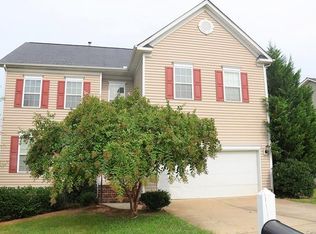 117 Riverfront Pkwy #215, Mount Holly, NC 28120