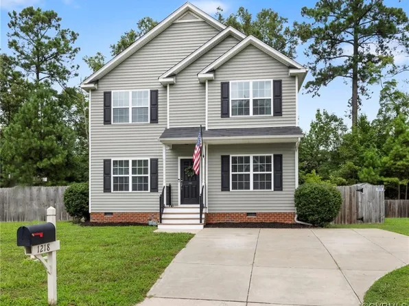 1218 River Shore Pl, Chester, VA 23836