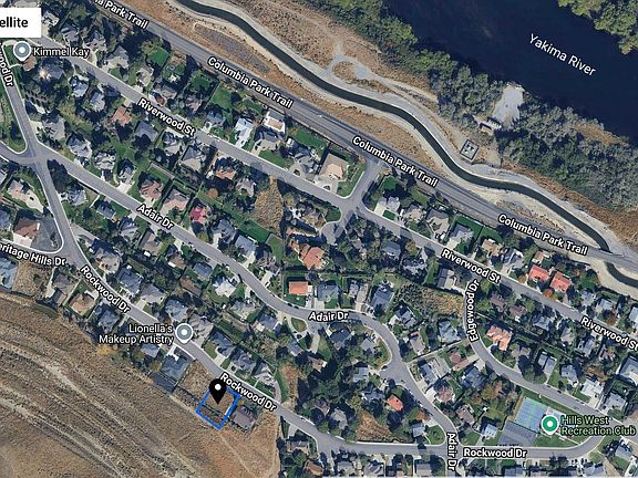 3rd image of 313 Rockwood Dr