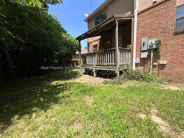 1511 N Bernice Dr — Photo 13