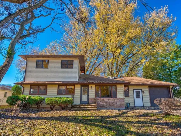 1328 Blue Mounds Street, Black Earth, WI 53515