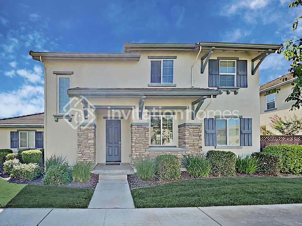 1st image of 1234 Landmark Cir