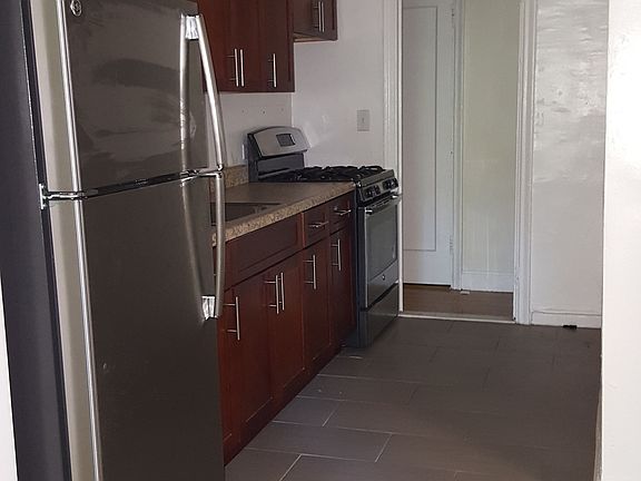 4th image of 4100 Bronx Blvd #2A
