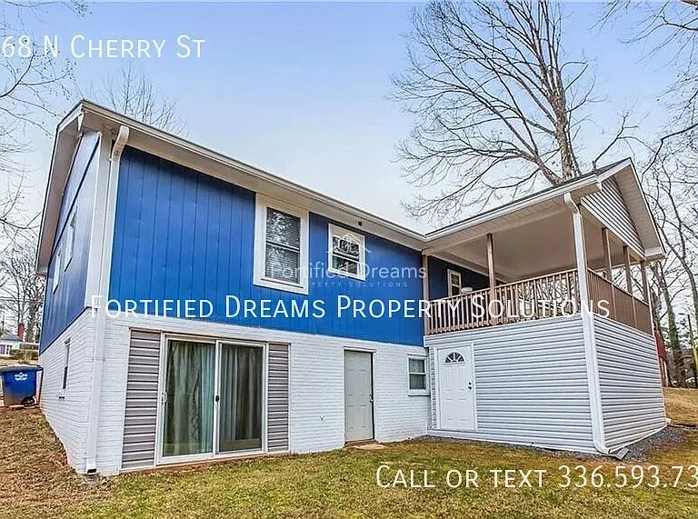 4768 N Cherry St — Photo 22