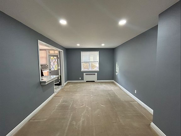 5th image of 3314 Leighton Ave