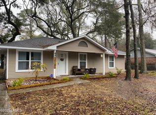 45 Hewlett Rd, Beaufort, SC 29907