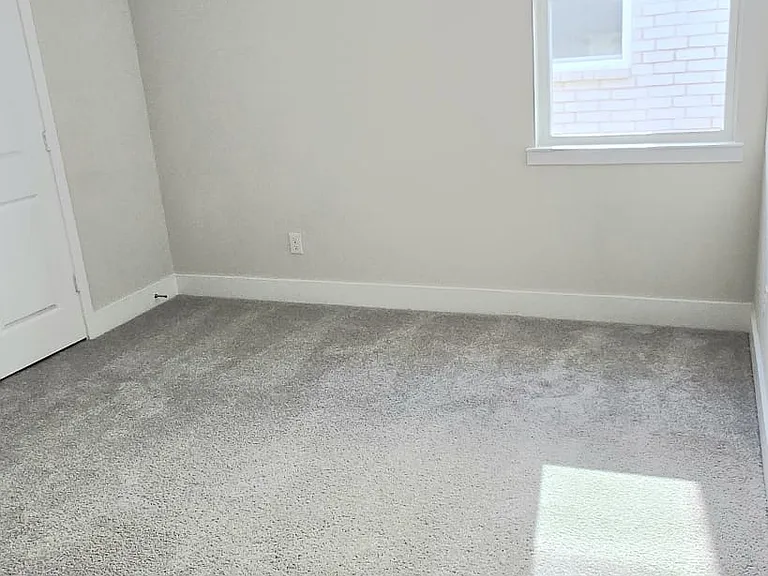 3010 Eleanor Dr — Photo 22
