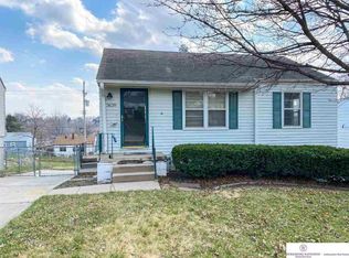 3639 Valley St, Omaha, NE 68105