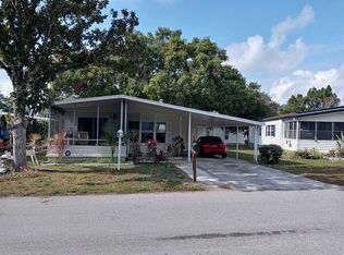 2106 Greymont Dr, Valrico, FL 33594