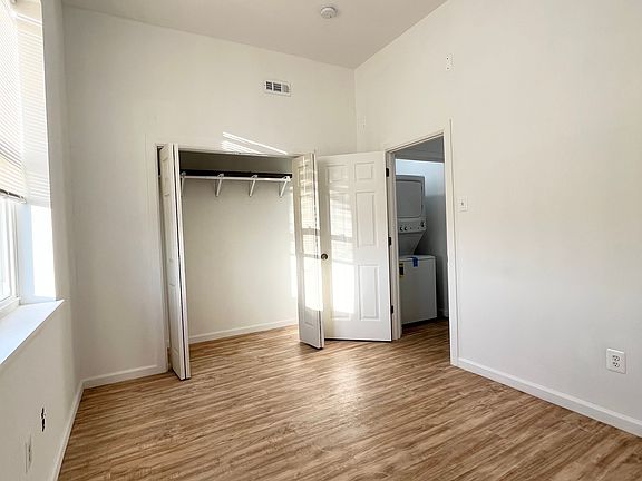 4th image of 1711 N 21st St #2