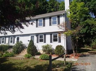 34 Catalpa Cir, Worcester, MA 01603