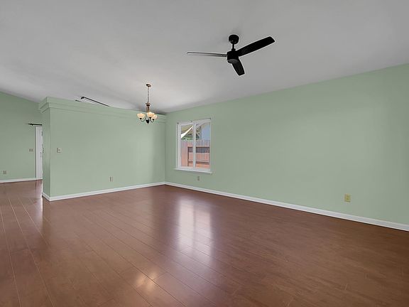 4th image of 4106 Donald Dr